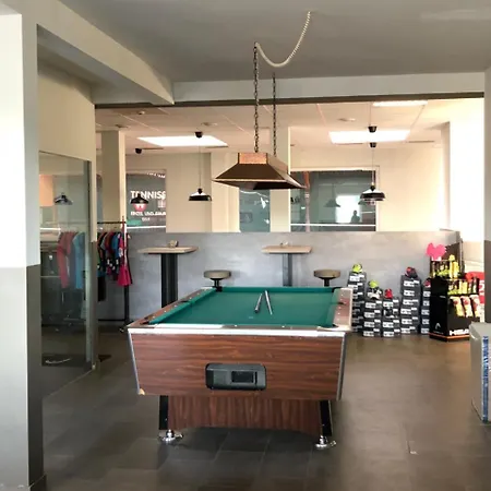 Tennisweber 3* سخويشات