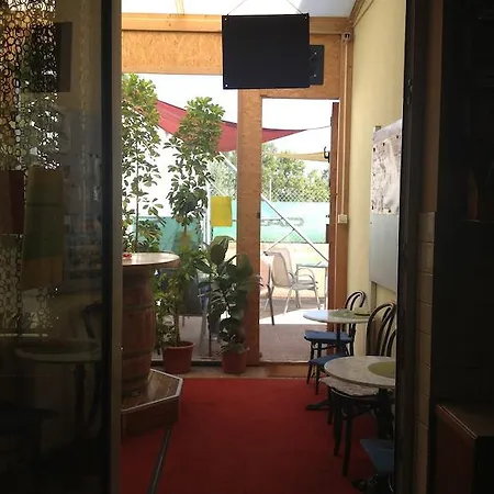Tennisweber 3* سخويشات