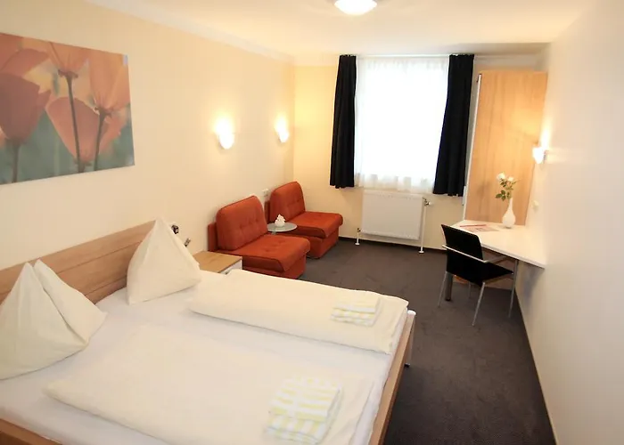 Tennisweber Pensión