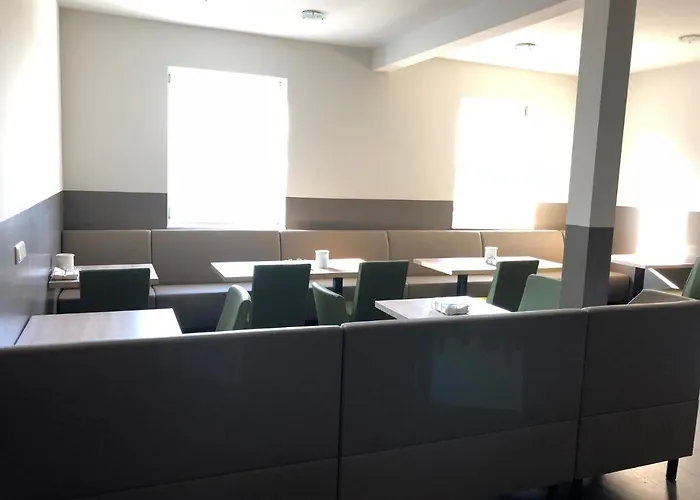 게스트하우스 테니스베버 3*